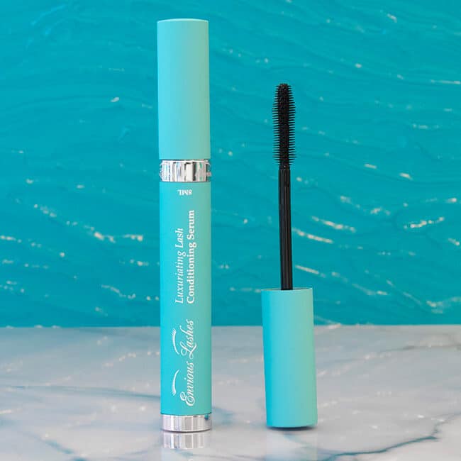 Envious Lashes Luxuriating Lash Serum: Natural botanicals enhance density, length. Ideal for extensions, 8ml, 3-month supply. Elevate your beauty routine!